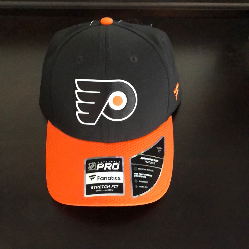 Philadelphia flyers hat